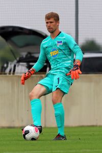 2019년 헤르타 BSC 경기에서 패스를 준비하는 크라프트