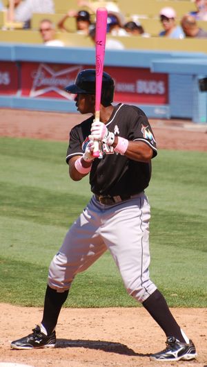 피에르가 2013년 마이애미 말린스에서 타석에 들어서고 있다