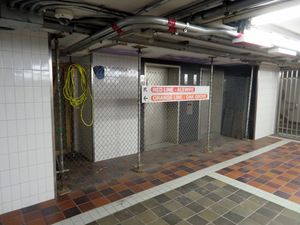 2018년 건설 중인 새로운 엘리베이터