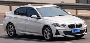 BMW 1 시리즈 세단 (F52)
