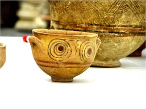 필리스틴 이색 도기