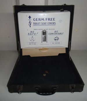 판매원의 케이스와 1943년형 토마사 시트 커버 디스펜서