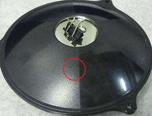 볼마토릭스. 보이는 물체(클립)는 상이며, 물체는 빨간 원의 위치에 존재한다.