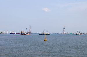 2016년 4월 건설 중인 밤꽁 대교