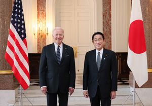 2022년 5월 23일 조 바이든 미국 대통령과 기시다 후미오 일본 총리