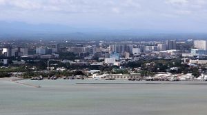 일로일로 시, 일로일로주의 경제 중심지이자 파나이 섬 전체의 경제 중심지