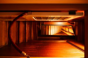 윈체스터 미스터리 하우스의 갈 곳 없는 복도 계단