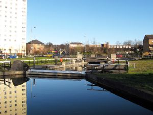 달뮤어 드롭 락