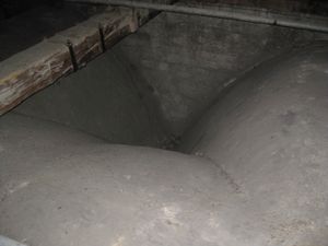 솔즈베리 대성당 본당 위 리브 볼트 천장의 상단