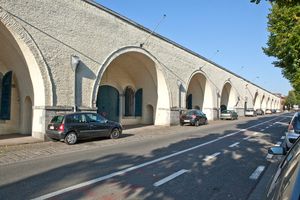 카제마트, 플라스 네르비엔느