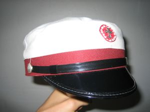 현대 덴마크 학생 모자