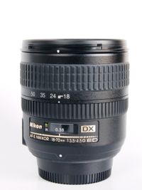 니코르 DX 렌즈는 DX 로고로 표시됩니다.