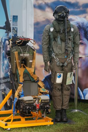스위스 공군 비행복 및 전투기 조종사 장비, 2011