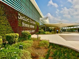 비자야와다 공항