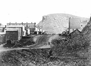 메인 스트리트, 레드 윙, 1860