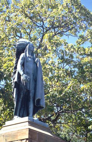 넬리 워커 제작 케이오쿡 기념비