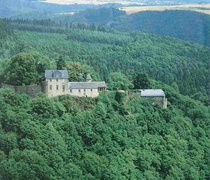 쇤에크 성 (빈트하우젠 근처)