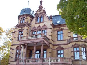 보파르트, 운터레 프라우바흐슈트라세 2: '빌라 벨그라노'