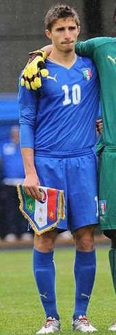 보리니가 이탈리아 U-21을 위해 대기하고 있다.