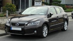 렉서스 CT(전기형) 정측면