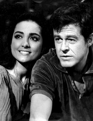 1966년 아이 스파이에서 카말라 데비와 함께