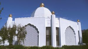 Self-Realization Fellowship Lake Shrine에 위치한 사원