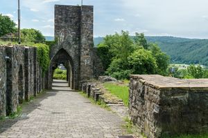 아른스베르크 성터
