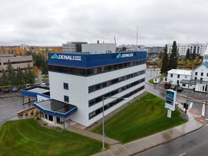 페어뱅크스에 있는 데날리 주립 은행(Denali State Bank) 본사