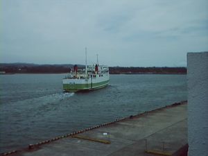 2001년 1월경, 타네가시마, 니시노오모테 항에서, 페리 데지마