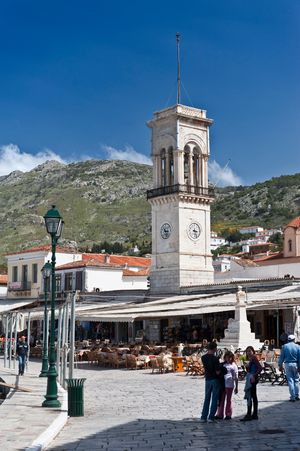 이드라 섬 시계탑