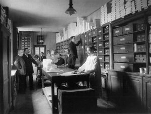 1905년 마드리드의 로에베 부티크