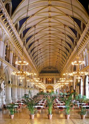 빈 시청사 대홀 내부