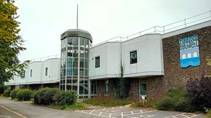 리버뱅크 하우스