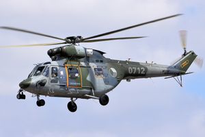 이륙하는 W-3A 소콜