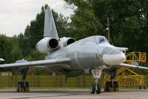 Kh-22 미사일을 장착한 폴타바 장거리 및 전략 항공 박물관의 Tu-22KD