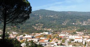 캄푸 드 베스테이루스의 모습. 세라 두 카라물루 산맥 북서쪽 중앙 산악 지대에 위치한다.