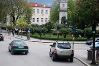 아베로프 거리, 시계탑으로 가는 길