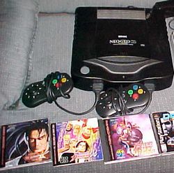 본체와 부속 컨트롤러, 각 소프트