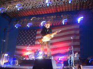 2005년 7월 4일 세인트루이스에서 공연하는 스위치풋