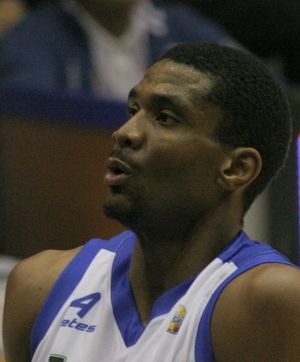 제임스 화이트(James White)가 2009년 슬램덩크 콘테스트에서 우승했다.