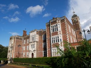 찰턴 하우스 서쪽 정면