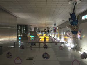 옌청푸 역의 가오슝 첩운 소녀 패널(2015년)