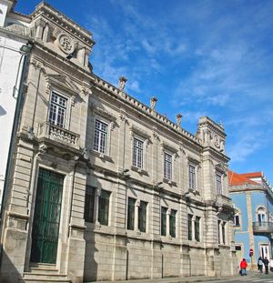 카스텔루브랑쿠의 지점