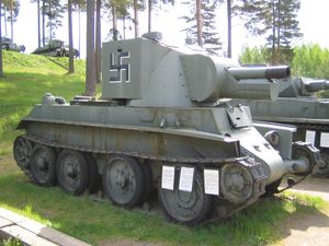 핀란드에서 제조된 BT-42
