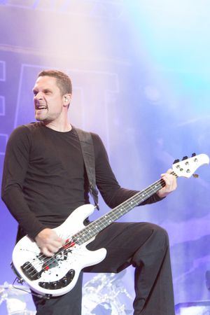 2014년 노바 록에서 베이시스트 안데르스 킬홀름