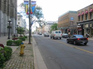 코넛 빌딩에서 북쪽을 바라본 서섹스 드라이브