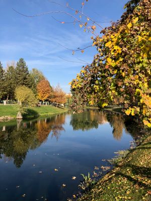 포르수크 강(Porsuk River)은 칸르카바크 공원에 있다.