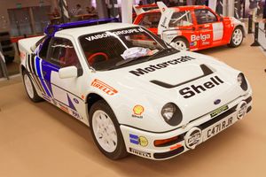 포드 RS200