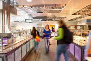 독일 뒤셀도르프 하인리히 하이네 대학교의 카페테리아