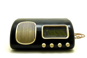 1938년형 Beolit 39, B&O 최초의 베이클라이트 라디오